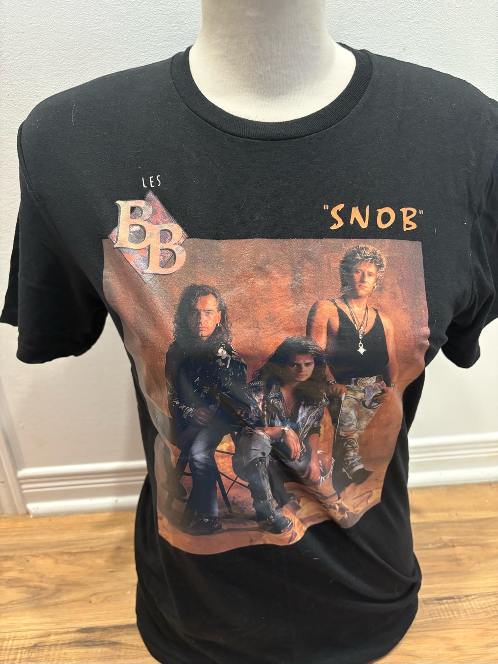 "Snob" Graphic Tee - Black